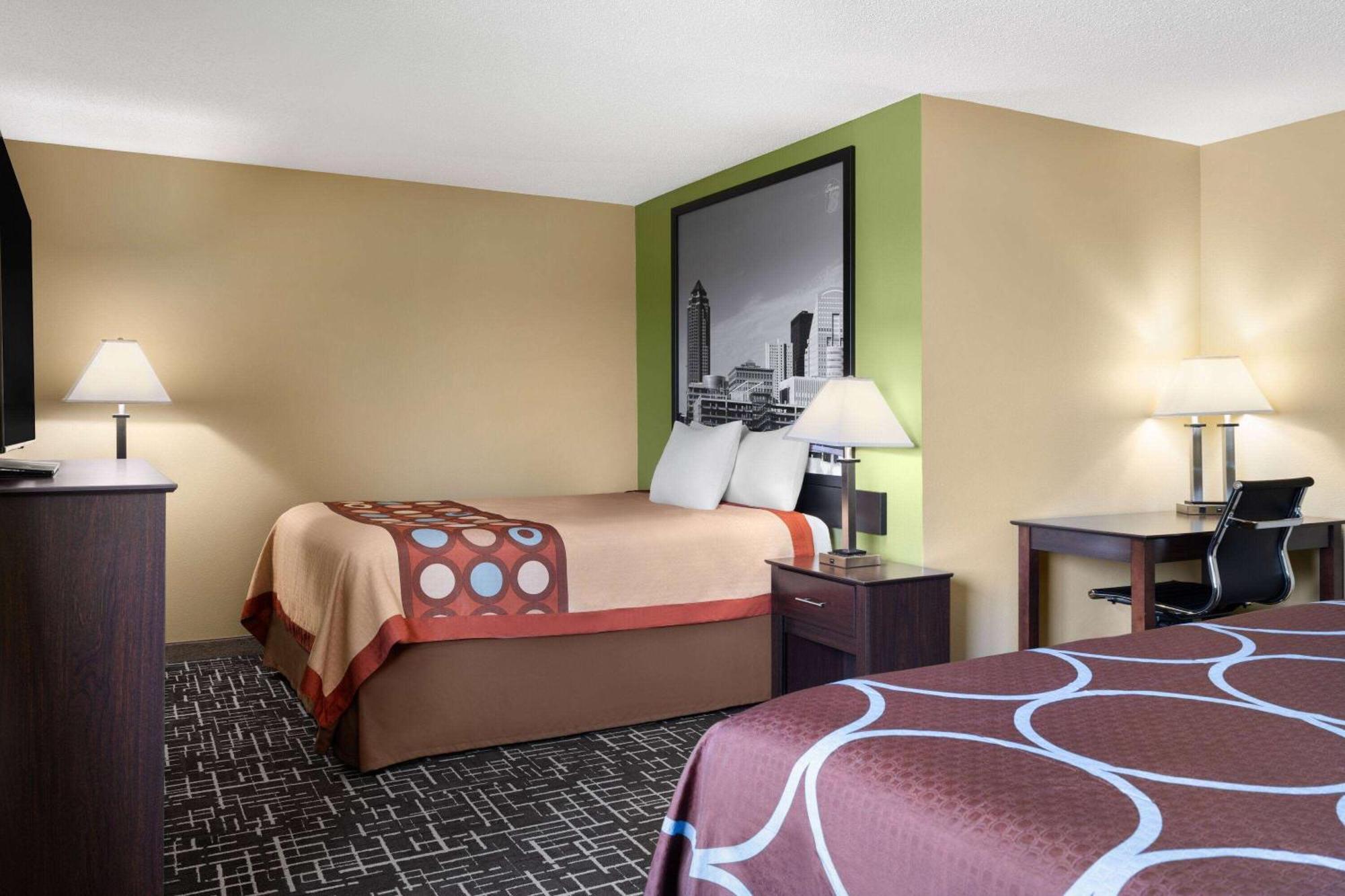 Super 8 By Wyndham Dyersville Esterno foto