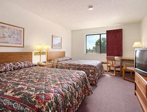 Super 8 By Wyndham Dyersville Camera foto